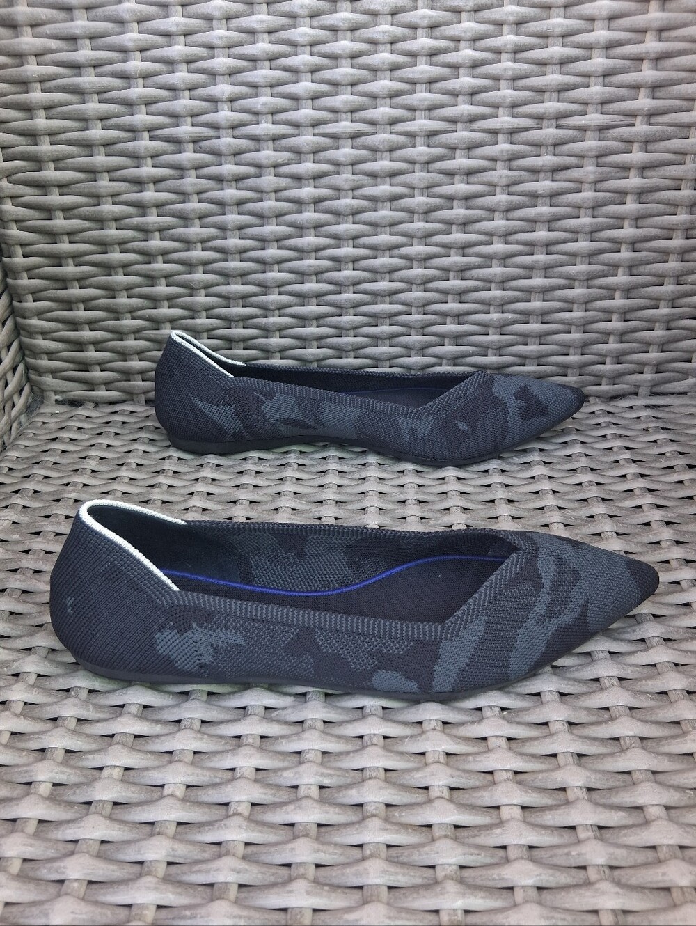 NEW Rothy's Vintage Knit Flats